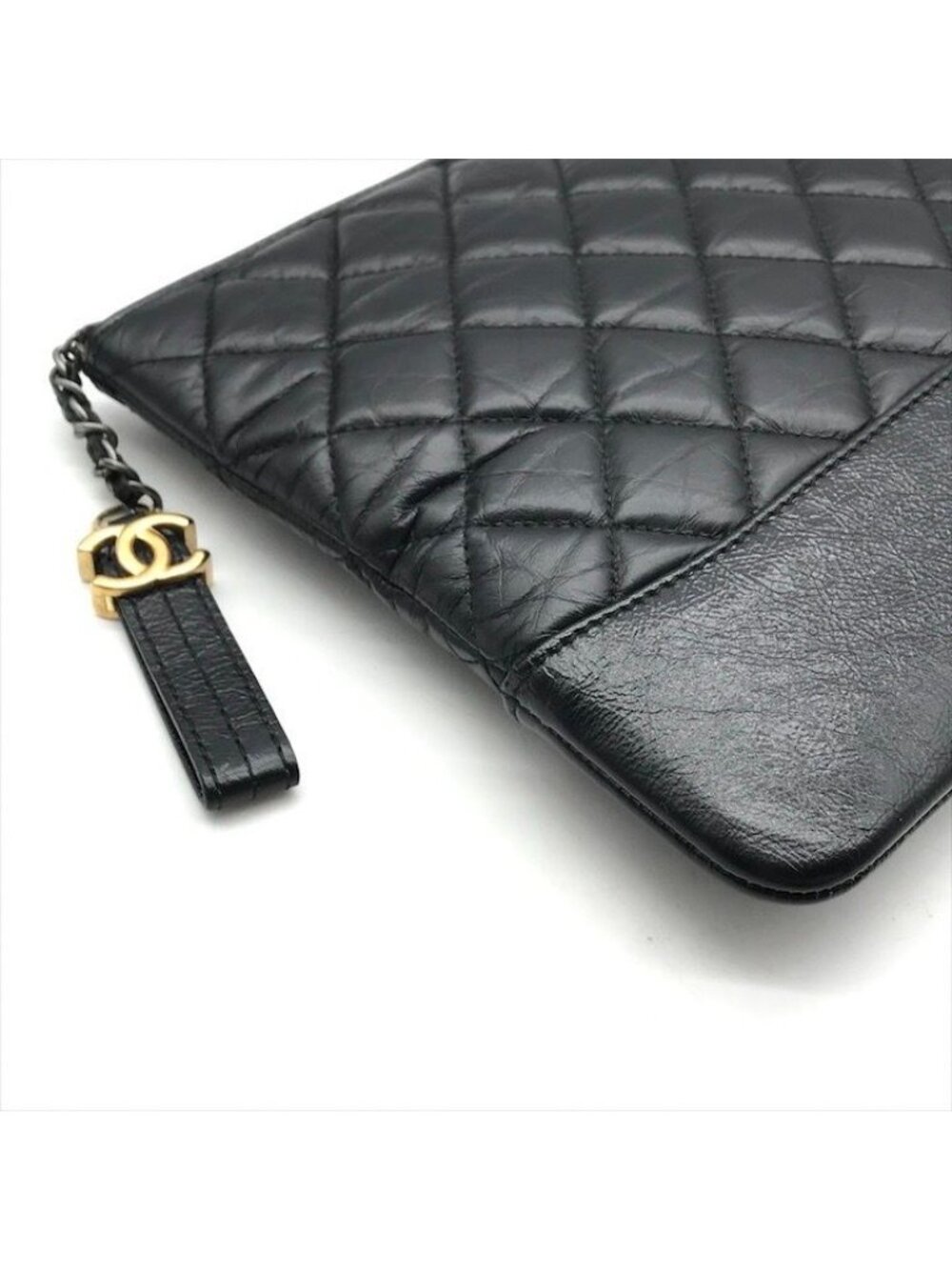 Chanel CC Logo Quilted Gabriel Lambskin Hand Clutch Black - Picture 5 of 10